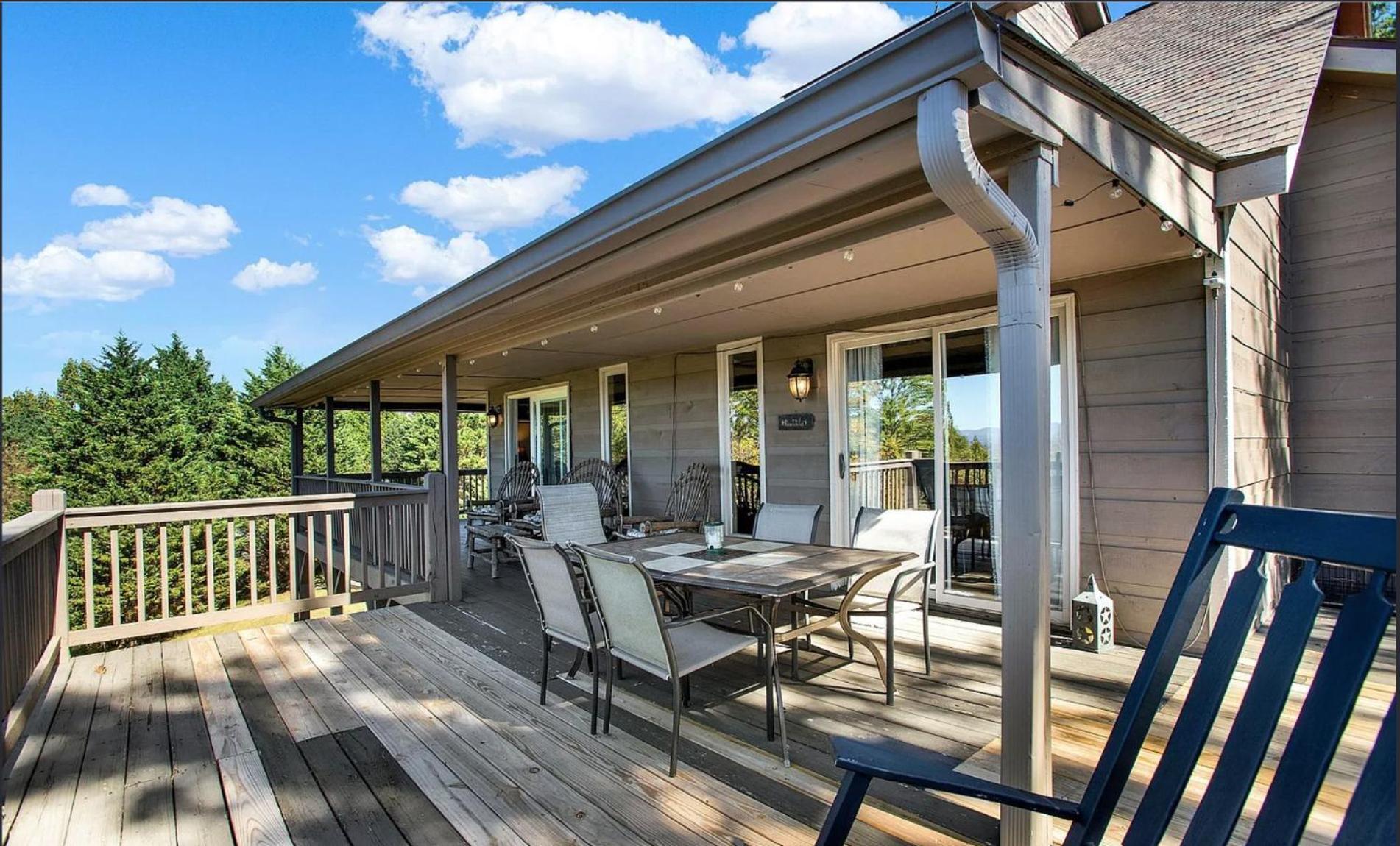 Birds Eye Cabin - Sunset & Starry Retreat Pet Friendly W Private Hottub, Fire Pit And Game Room Ellijay Bagian luar foto